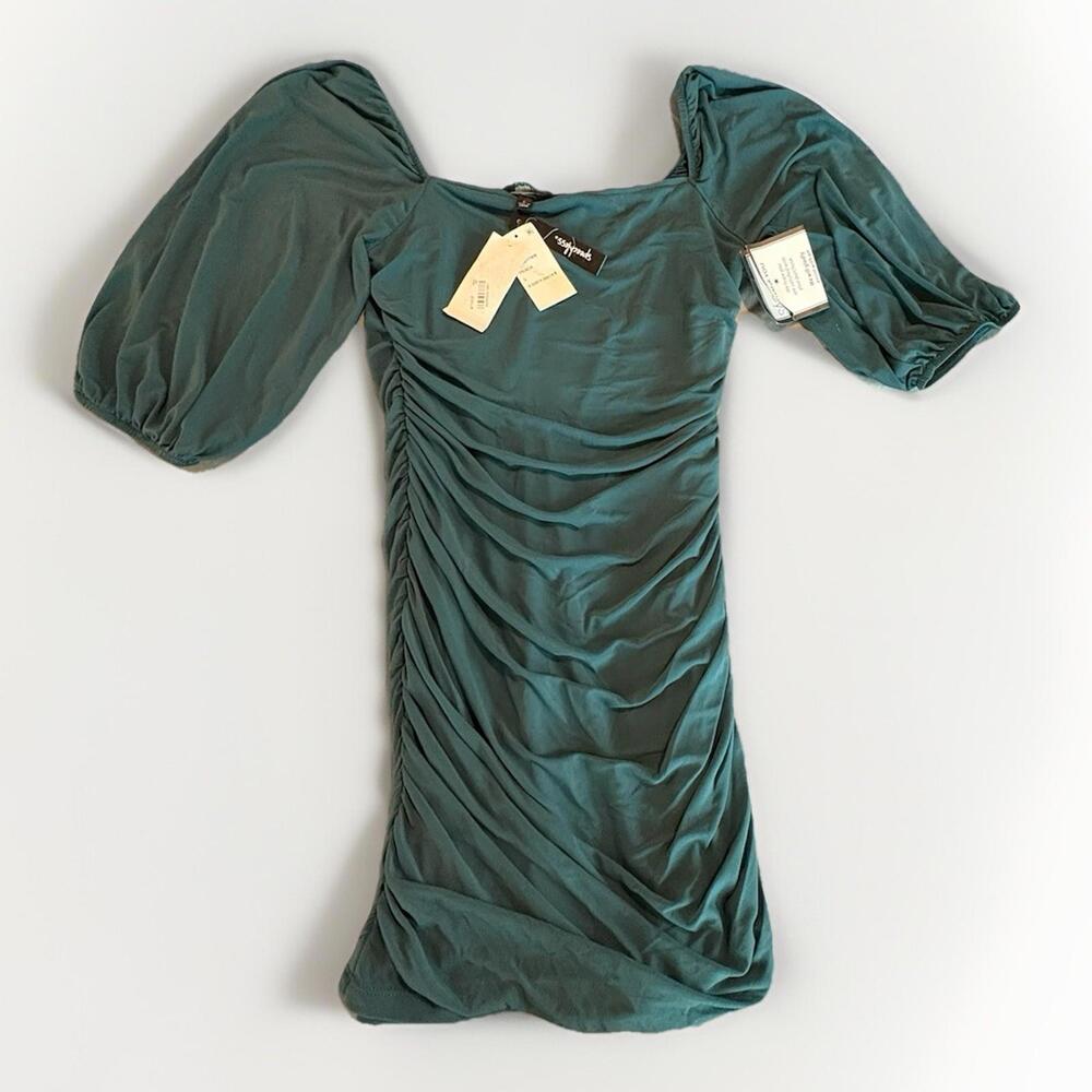 NWT  Ruched Mesh Dress Speechless Sz Large Color Emerald Green Sexy Formal (A24)